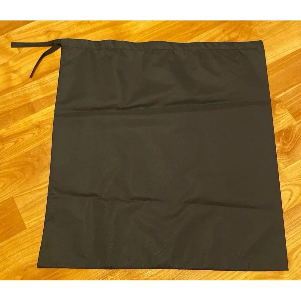 Prada‎ Dust Bag